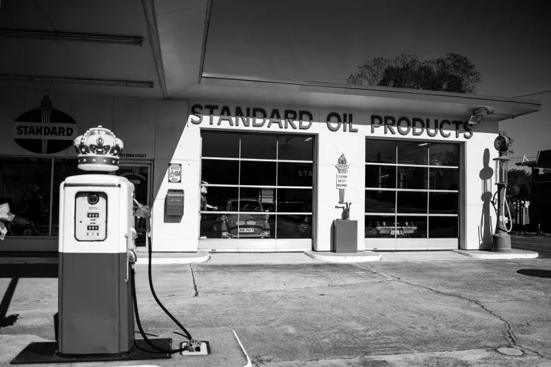 Full Service Meant Something — The Gas Station That Was Actually the Center of Town