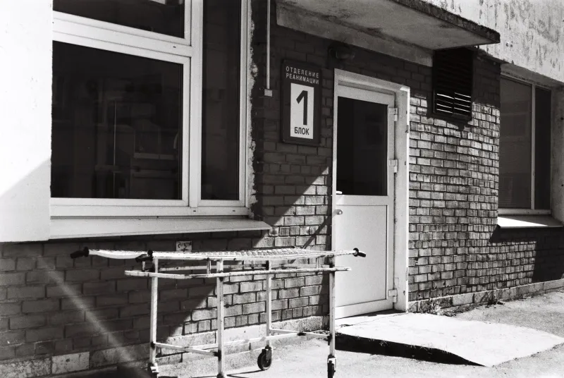Nobody Called 911 Because 911 Didn't Exist — The Terrifying Truth About Medical Emergencies Before the ER