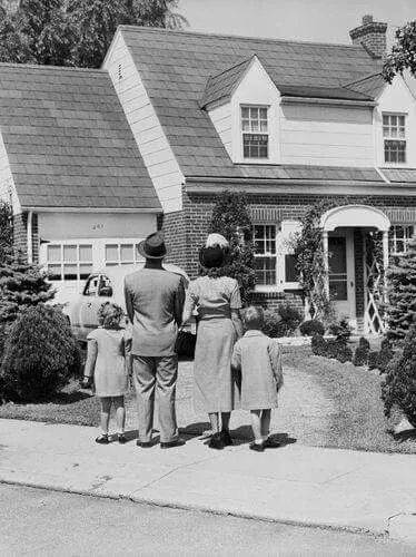 When Grief Belonged to Everyone — The Three-Day Funeral America Left Behind